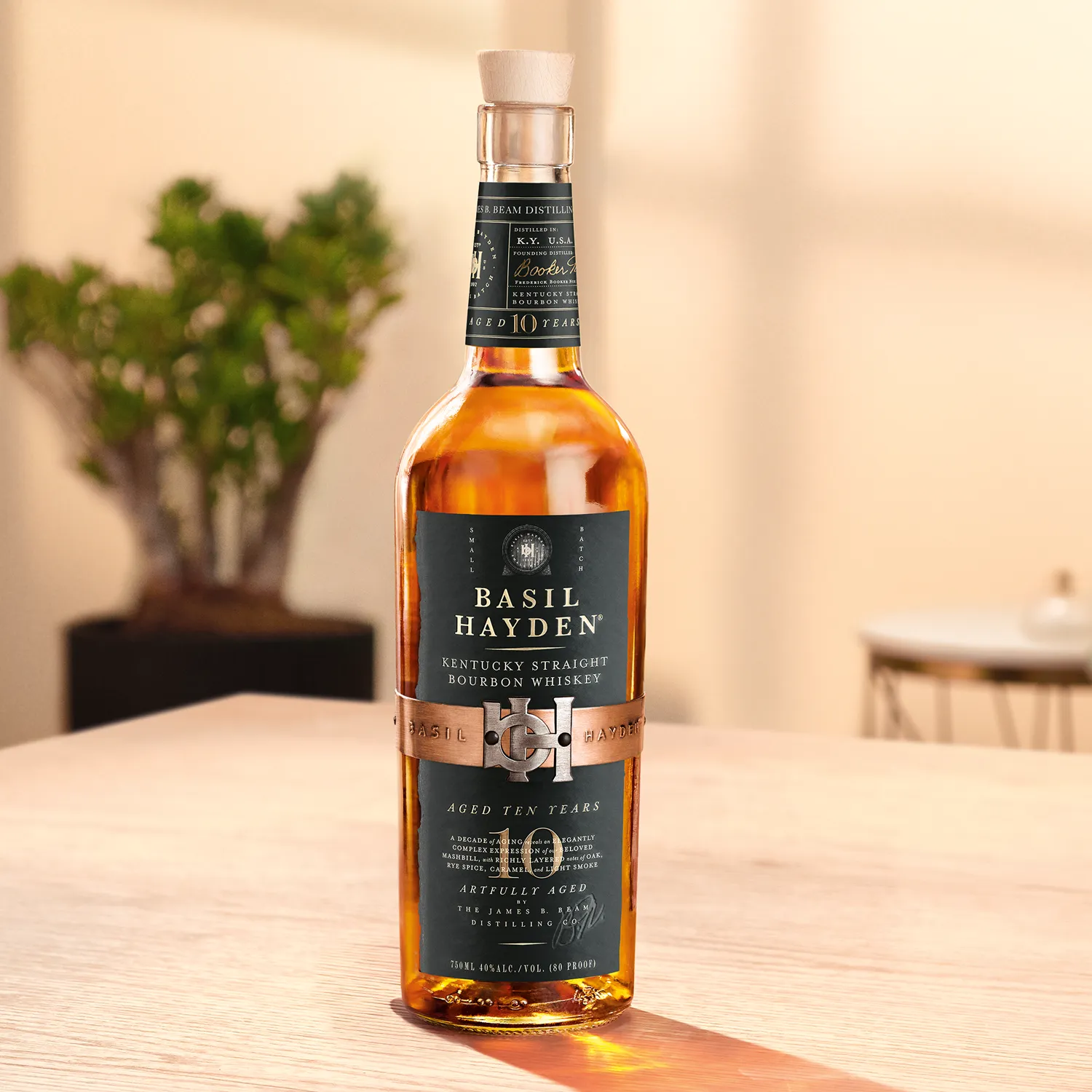 Basil Hayden_10yo_Hover