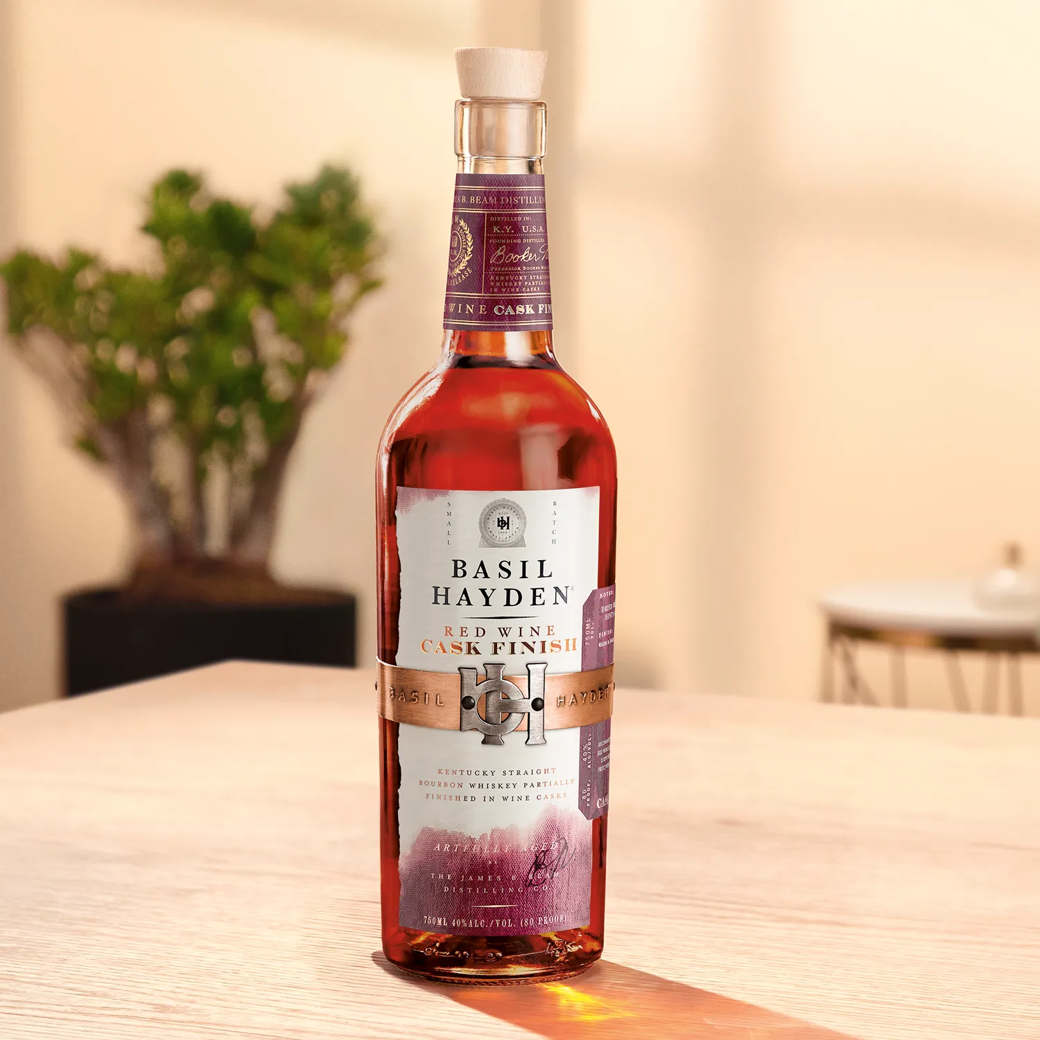 Basil Hayden_Red Wine_Hover